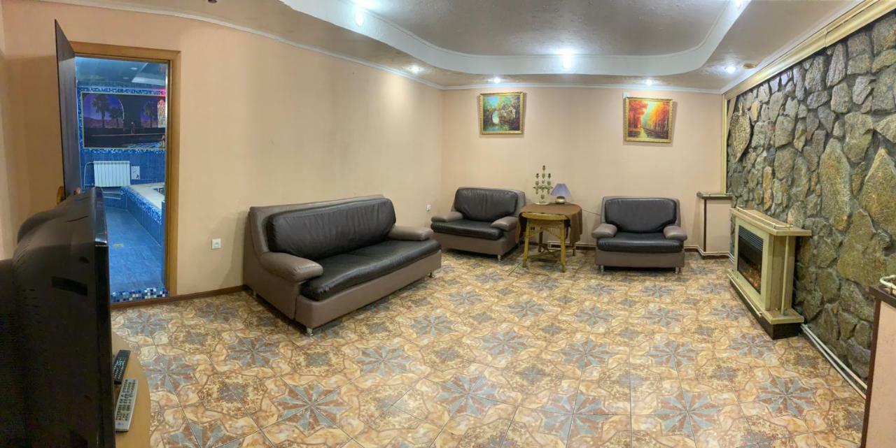 Zaporizhia Mini-Hotel Аул מראה חיצוני תמונה